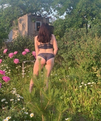 Елена, 19